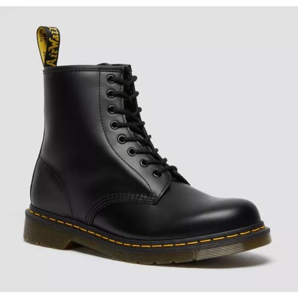Dr. Marten's Airwair Clemency Boots Womens Size 9 Black Smooth Leather Lace Up - Picture 1 of 11